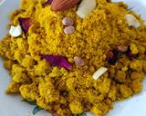 A picture of step 5 of Winter special kacchi haldi ki panjiri /raw turmeric panjiri.