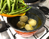 Foto del paso 1 de la receta: Crema de judías verdes y patata