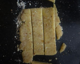 பாதாம் குக்கீ ஸ்டிக்ஸ் (Badam cookie sticks recipe in tamil) ரெசிபி ஸ்டேப் 5 புகைப்படம்
