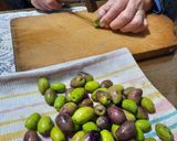 Foto del paso 2 de la receta: Aceitunas achatadas