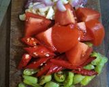 Foto langkah ke 3 dari resep Tumis Kulit Sapi (Cecek) dan Putih Telur.