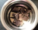 A picture of step 8 of Chocolate samosa.