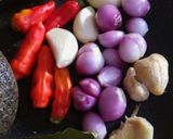 Foto langkah ke 1 dari resep Semur Tahu Ayam simple (#PR_AnekaSemur).
