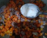Foto langkah ke 1 dari resep Risoles Ragout Daging Keju.
