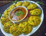 A picture of step 7 of Moong Dal Mix Veg Idli.