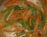 Foto del paso 2 de la receta: Fideos salteados con salsa de soja! Súper fácil