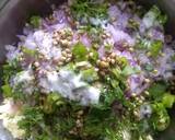 Pakoda in onion gravy recipe step 1 photo