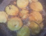 A picture of step 3 of Brinjal Pakoda.