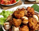 Foto langkah ke 4 dari resep Ayam Goreng Bawang Putih khas Batam.