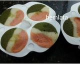 A picture of step 2 of Tricolour idli.