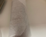 Foto del paso 2 de la receta: Rollitos saludables de chocolate al microondas