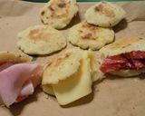 Foto del paso 8 de la receta: Arepas saborizadas con fiambre