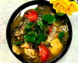 Hình bước làm 2 của món Canh cá nấu chua me đất