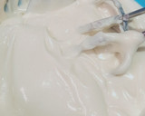 Foto langkah ke 2 dari resep 787. Homemade "Pan Grease" Praktis (olesan loyang).