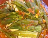 Foto del paso 3 de la receta: Tajín de pavo con gombos 🦃