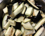 Foto del paso 3 de la receta: Berenjenas al escabeche en 20 minutos 🤩