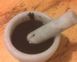 Foto del paso 12 de la receta: Chipirones en su tinta rellenos de huevo de codorniz atún y surimi