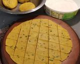 A picture of step 1 of Matter dal dhokli (left over dal).