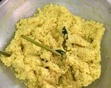 Foto langkah ke 4 dari resep Nasi Kuning Harum Gurih bawang putih ala chef Rudy Choiruddin.