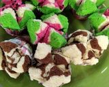 Foto langkah ke 3 dari resep Bolu kukus mekar irit.
