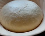 A picture of step 5 of Bread rolls.