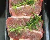 Hình bước làm 1 của món Beefsteak (Bò bít tết)