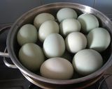 Foto langkah ke 7 dari resep Telur Bebek Asin Home made.