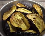 Foto del passaggio 2 della ricetta Melanzane Ripiene alla Mia Maniera