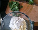 कोथिम्बीर वड़ी (Kothimbir Vadi recipe in Hindi) रेसिपी चरण 1 फोटो