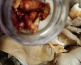 Foto del paso 2 de la receta: Setas de cardo al vino tinto