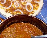 Foto del paso 1 de la receta: Pizza cuatro quesos y salsa boloñesa al carbón