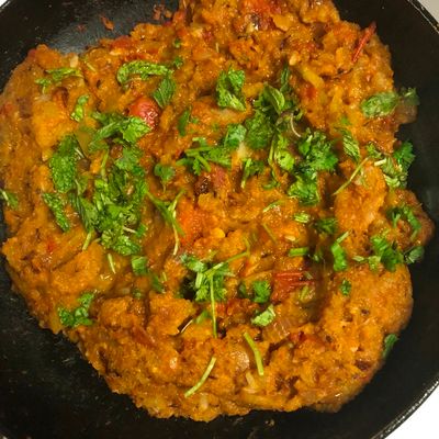 Lauki Bharta Recipe - Spiced & Mashed Bottled Gourd Recipe