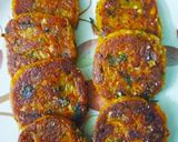 A picture of step 2 of Aloo tikki with tomato sauce.