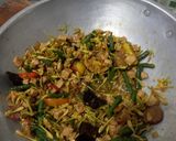 Foto langkah ke 4 dari resep Tumis Tempe, Kacang Panjang dan Bunga Pepaya.