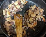 A picture of step 1 of "Creamy Shrimp Red Wine Pasta" #Cookpad.