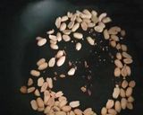 A picture of step 1 of Shahi Tomato curry.