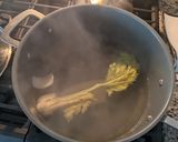 Foto del paso 1 de la receta: Caldo de Quinoa y Garbanzos