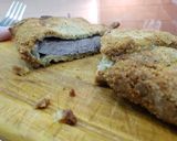 Foto del paso 3 de la receta: Bifes a la milanesa...imperdibles!
