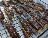 Foto langkah ke 5 dari resep Cheese choco cookies.