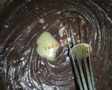 A picture of step 4 of Oreo and Cranberry Brownie.