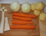 Kötött tésztaleves recept fázis 2 fotója
