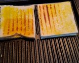 Foto langkah ke 1 dari resep Roti Bakar Coklat Keju.