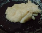 Foto langkah ke 5 dari resep Bakpia Basah Isi Keju.