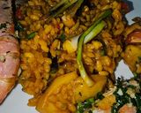 Foto del paso 9 de la receta: Arroz Maty, con alcachofas confitadas, ajos tiernos, gambas langostineras y sepia