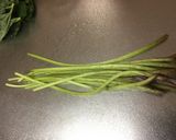 A picture of step 3 of Japanese Wild Grass (Fuki) Cooking.