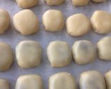 Foto langkah ke 4 dari resep Bakpia pathok keju dan coklat.