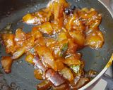 A picture of step 4 of Babugoshas khatti meethi sabji.