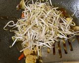 Foto langkah ke 4 dari resep Oseng Tahu Tauge.