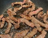 Foto langkah ke 2 dari resep Stir fry beef with paprika (oriental style) simpel, lbh mudah dr yg kita bayangkan!.