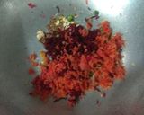कॅरोट-बीटरूट पराठा (Carrot Beetroot Paratha Recipe In Marathi) रेसिपी स्टेप 2 फोटो 
